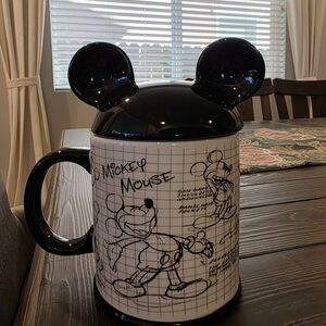 Disney Mickey Mouse Sketch Mug with Black Lid